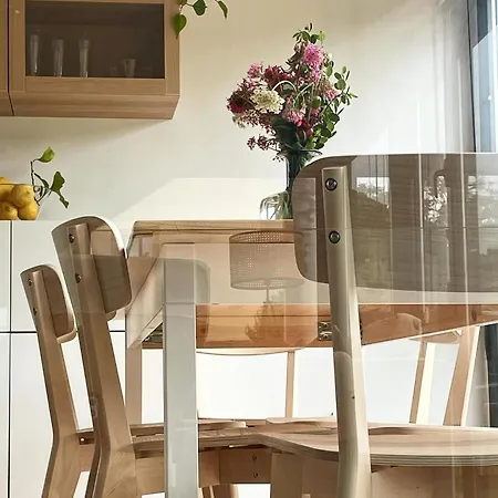 Casa El Lloreu Holiday home Naves (Asturias)
